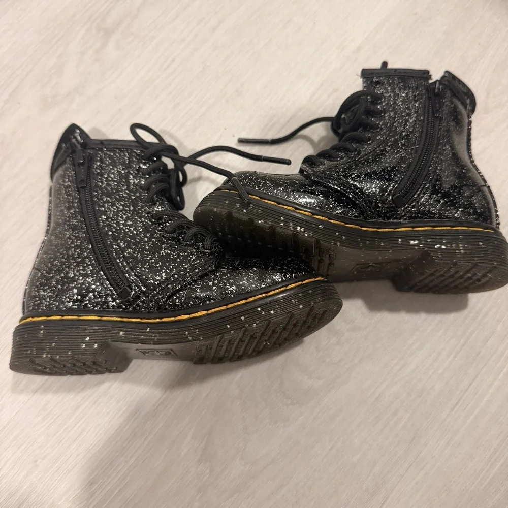 Dr. Martens dr martens